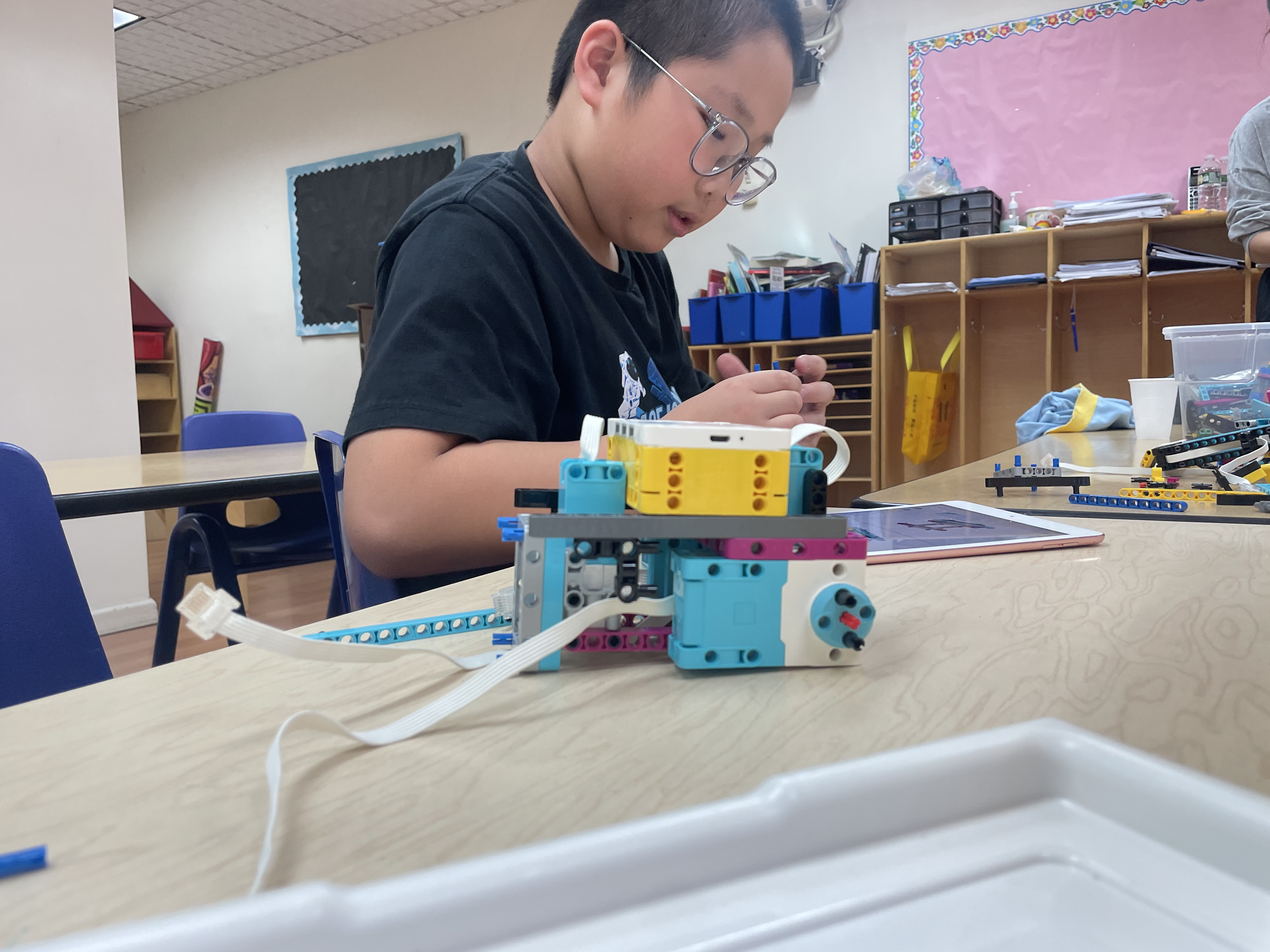 FLL 2024-2025 student team